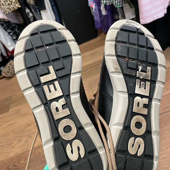 Sorel Explorer Carnival Waterproof Boot -9- worn 1x - Picture 5 of 5